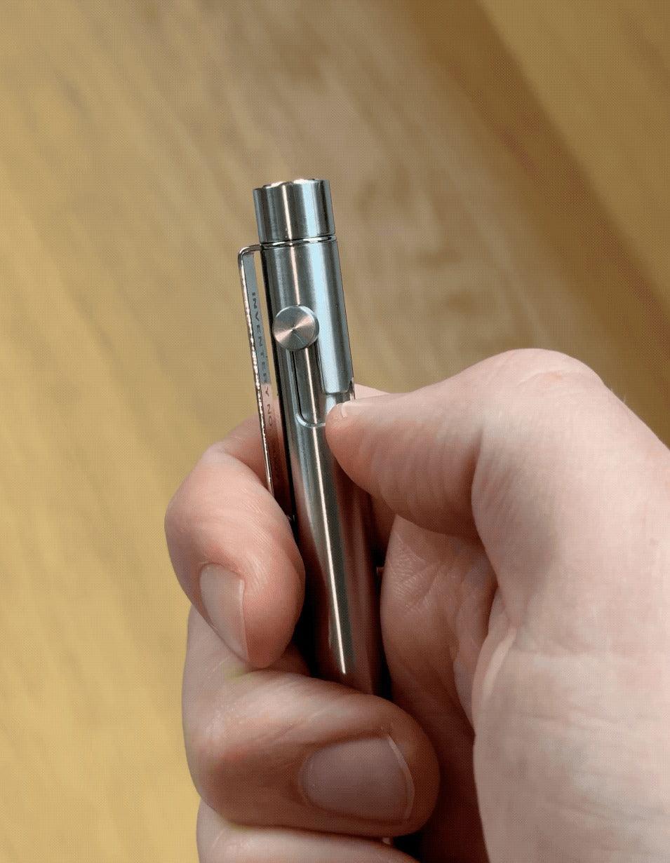 INVENTERY Bolt Action Pen (Onyx)