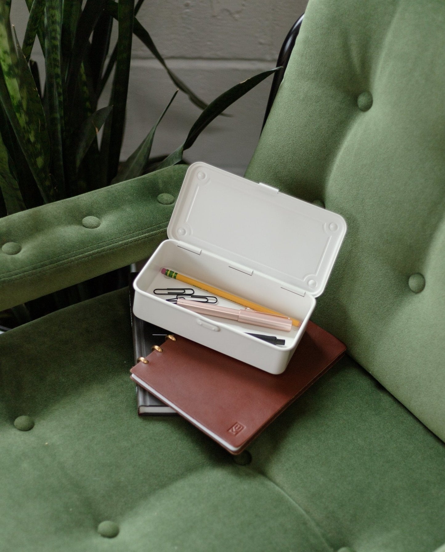 Toyo Steel Stackable Storage Box T-190 (White)