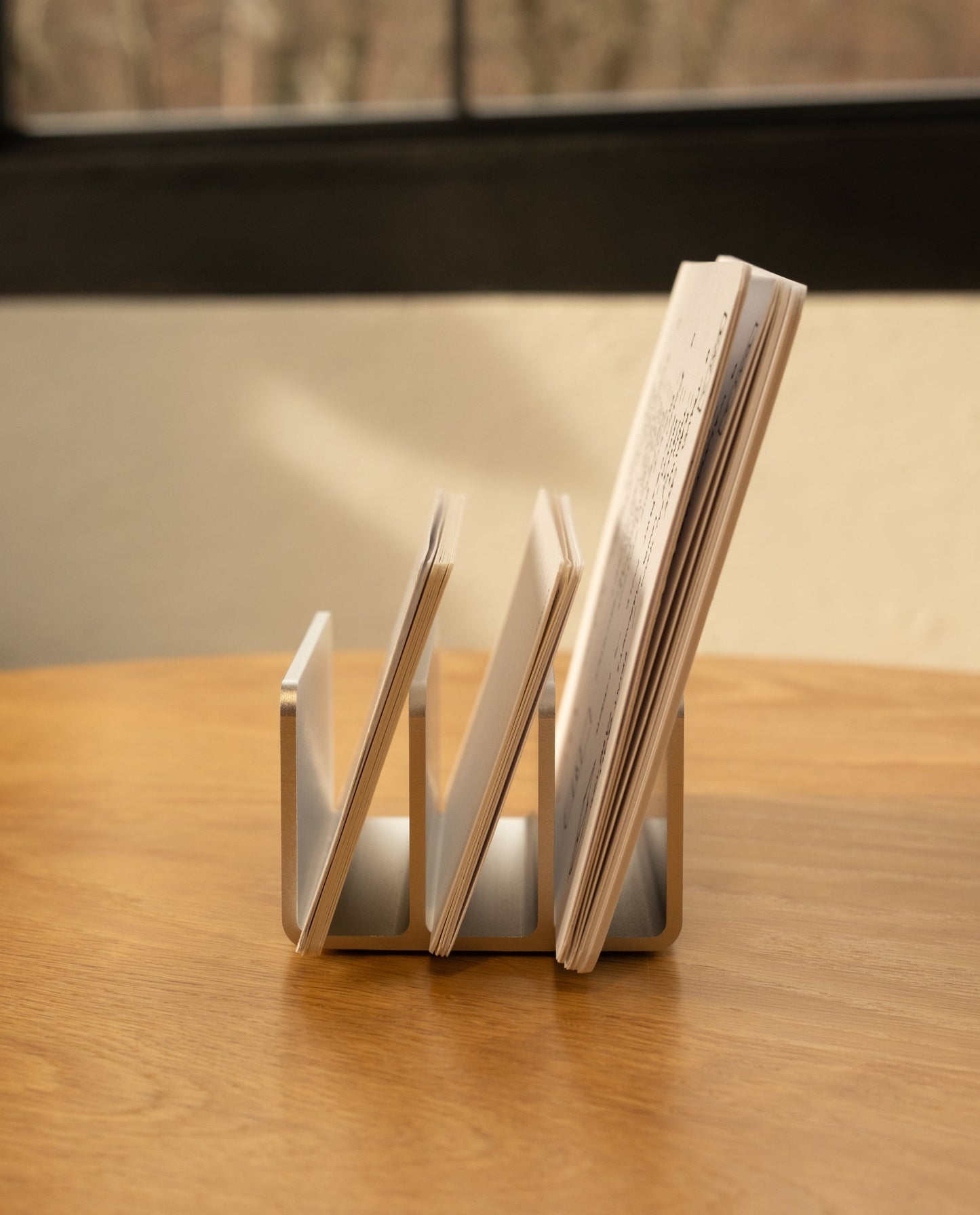 Analog Card Organizer (Silver Aluminum)