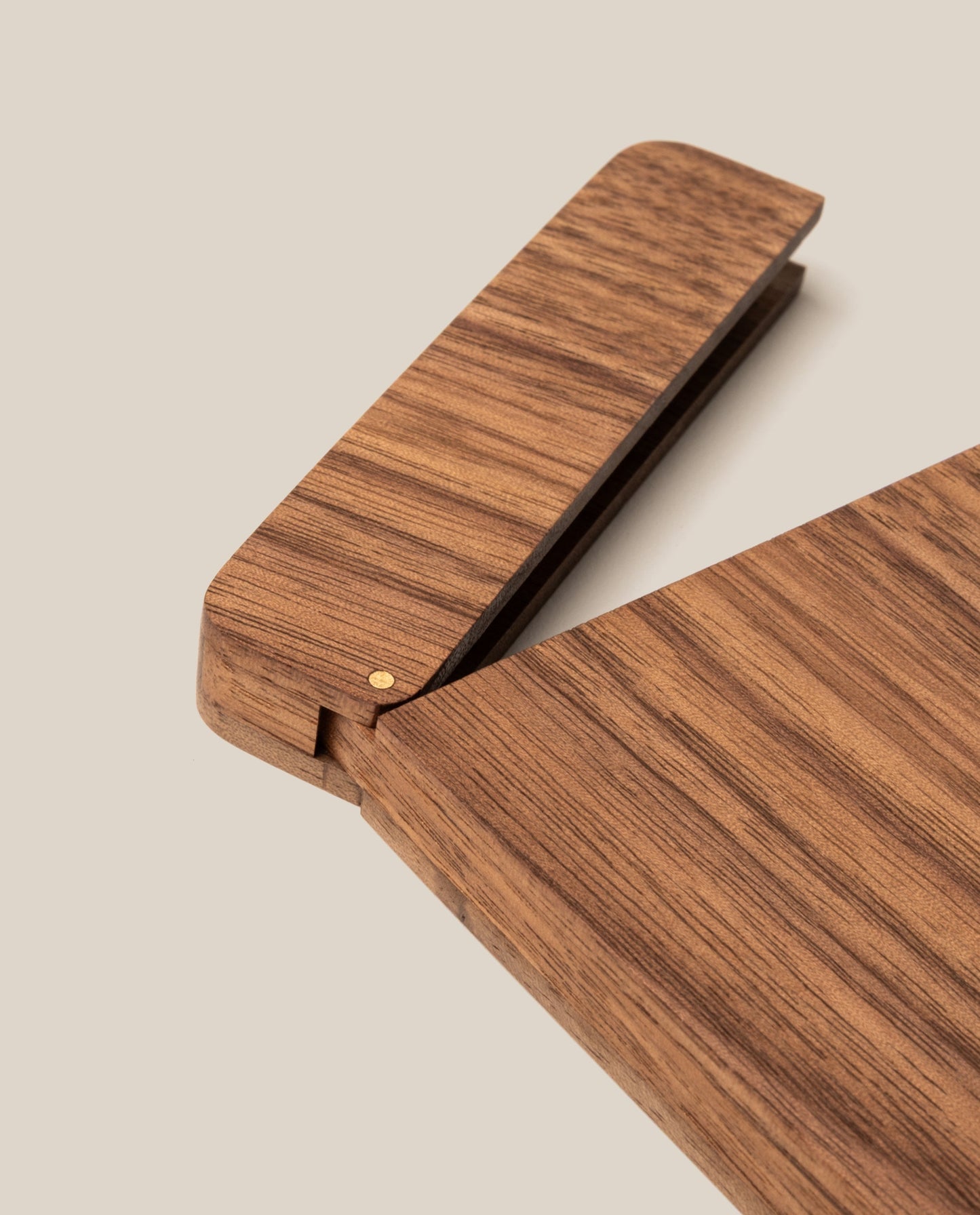 Analog Travel Case + 3 Card Packs (Walnut)