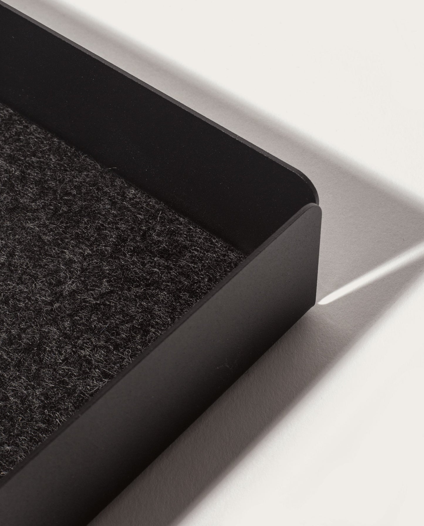 Gather Large Tray (2x2 - Black)