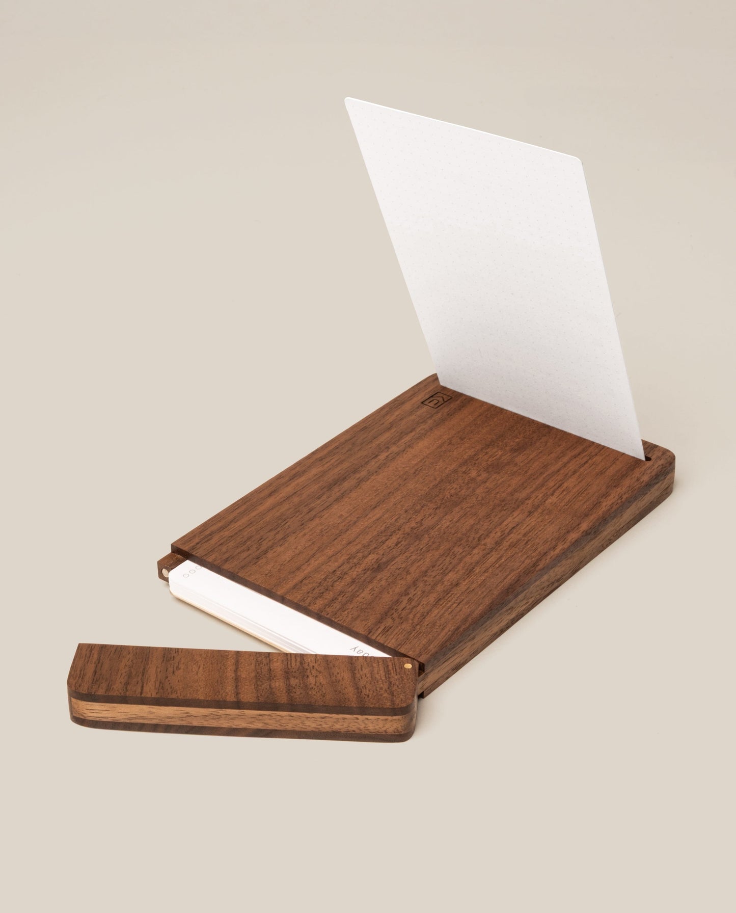 Analog Travel Case (Walnut)